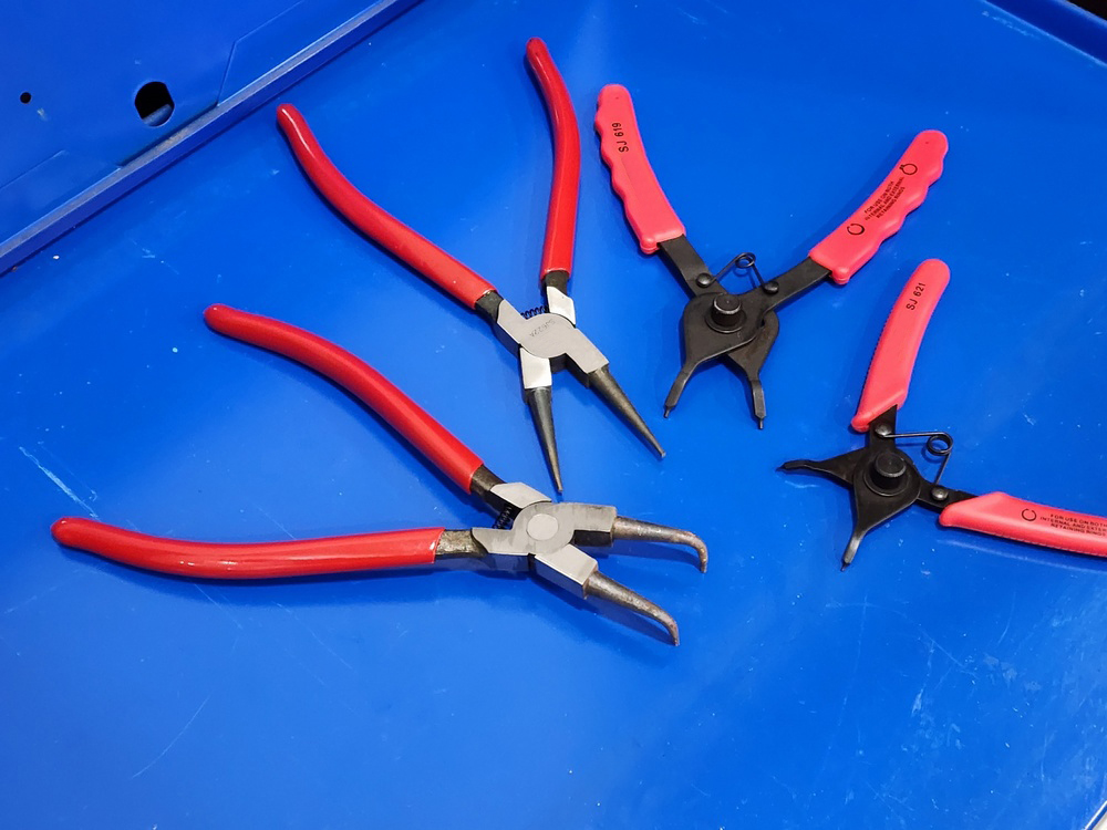 Snap ring pliers